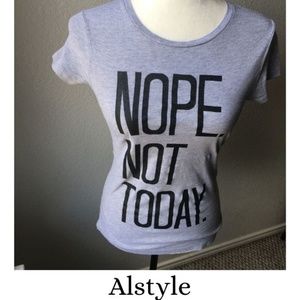 Alstyle novelty grey t-shirt juniors size M NWOT